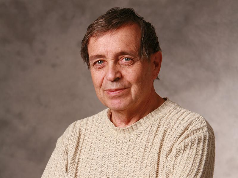 Headshot of Michael Shur