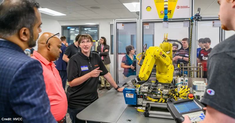 Dr. Kimberly Oakes explains FANUC robots that will be used in the course.
