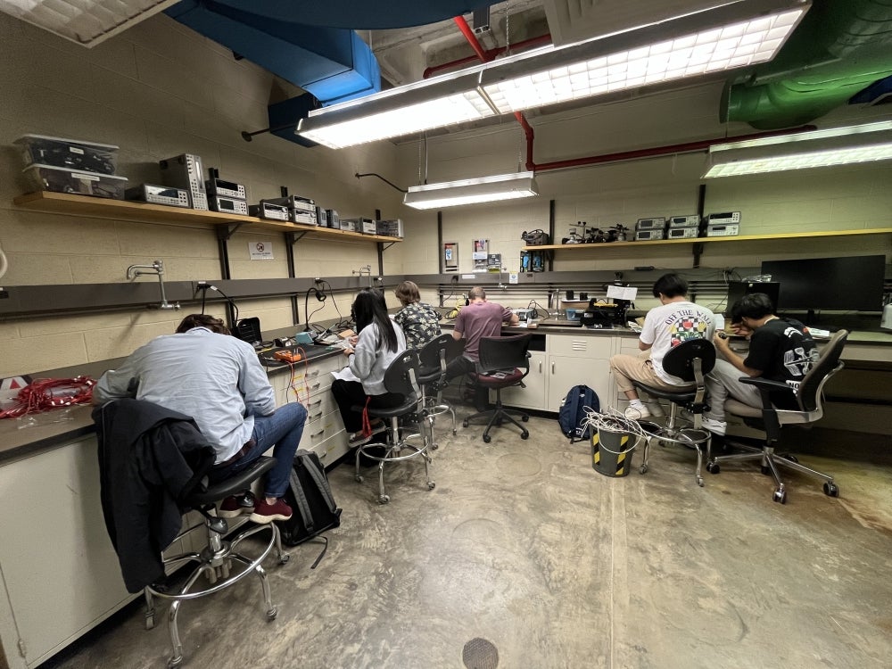 Students working in Mercer Lab